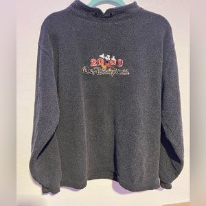 Flees vintage Disney crew